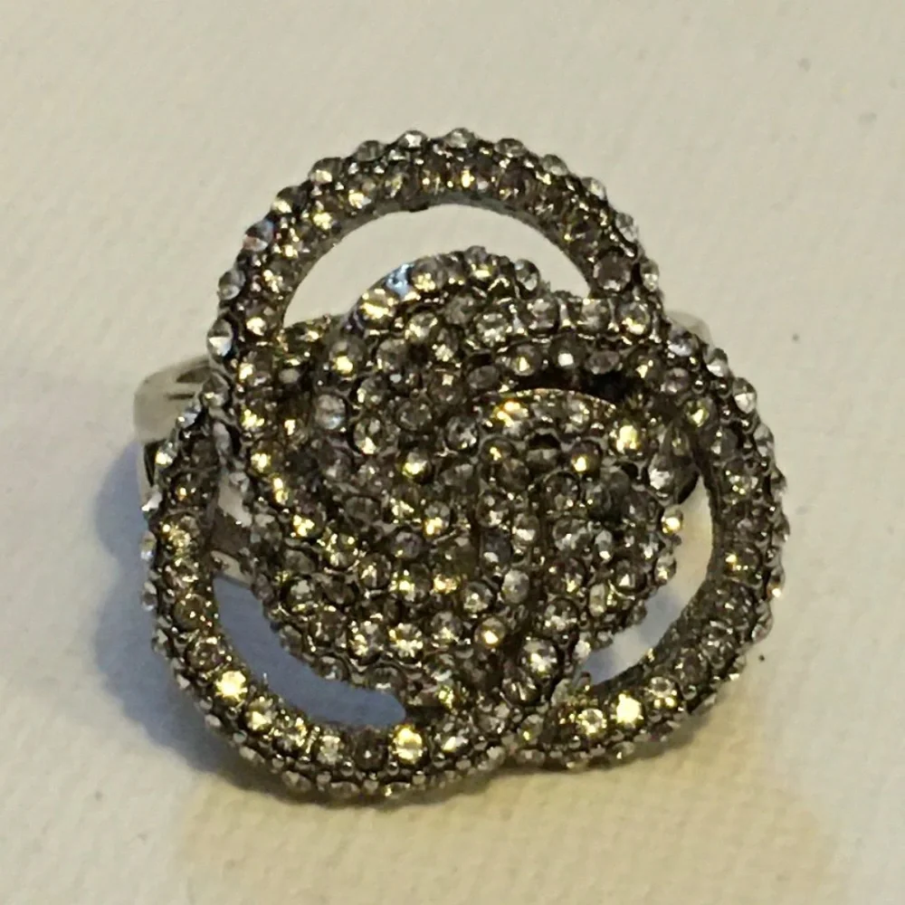 Silver Ring Diamond Sparkle, Swirly Design, 925 Sterling, Size 5, New!